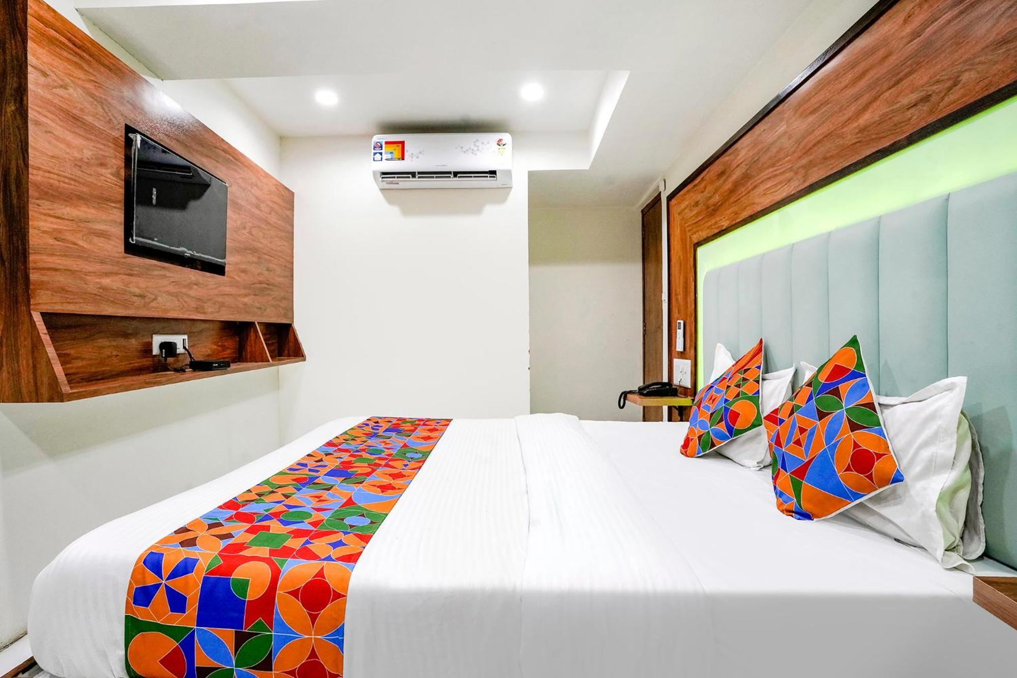 Fabexpress Royal Bird Hotel Ahmedabad Luaran gambar