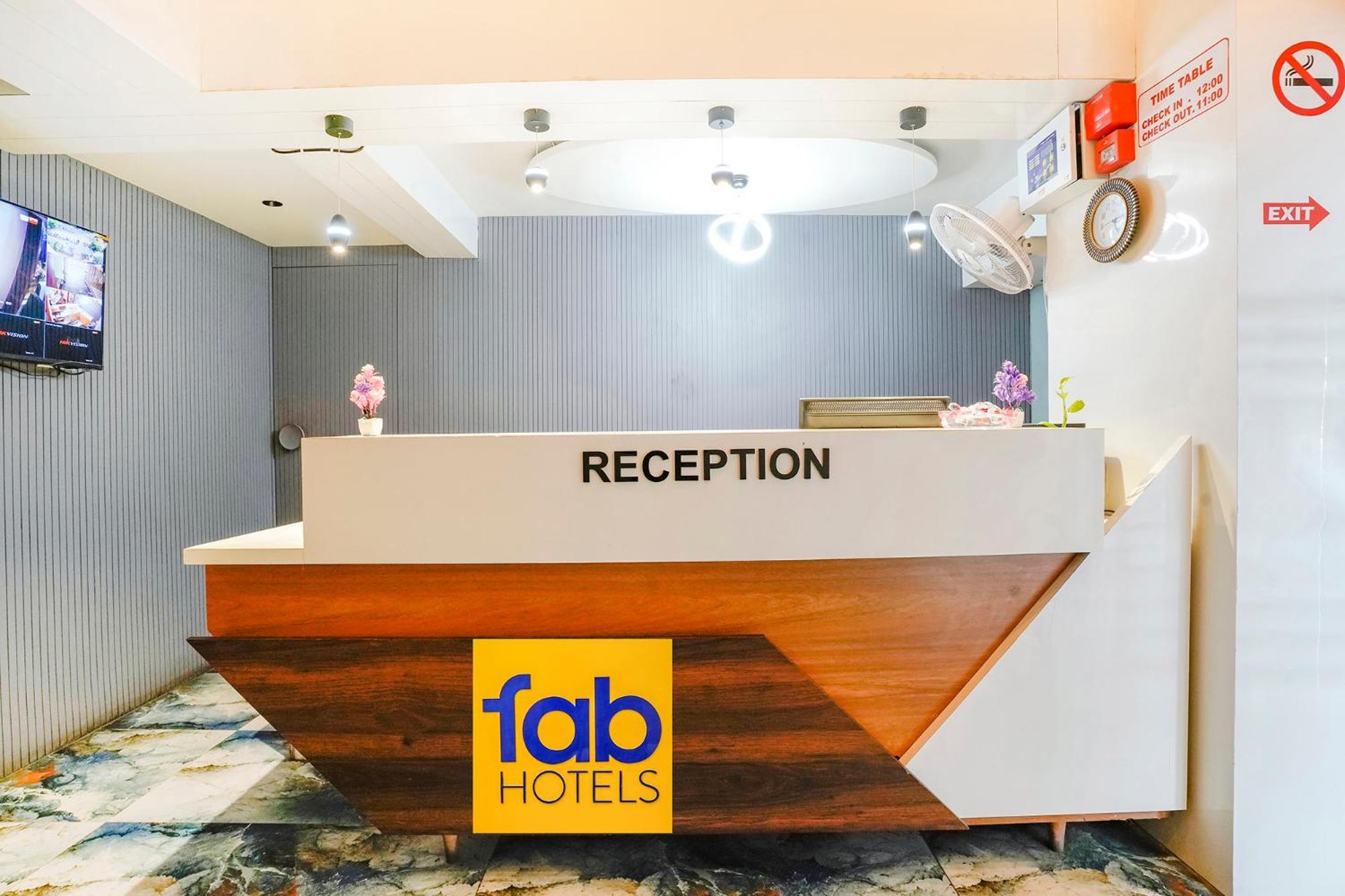 Fabexpress Royal Bird Hotel Ahmedabad Luaran gambar